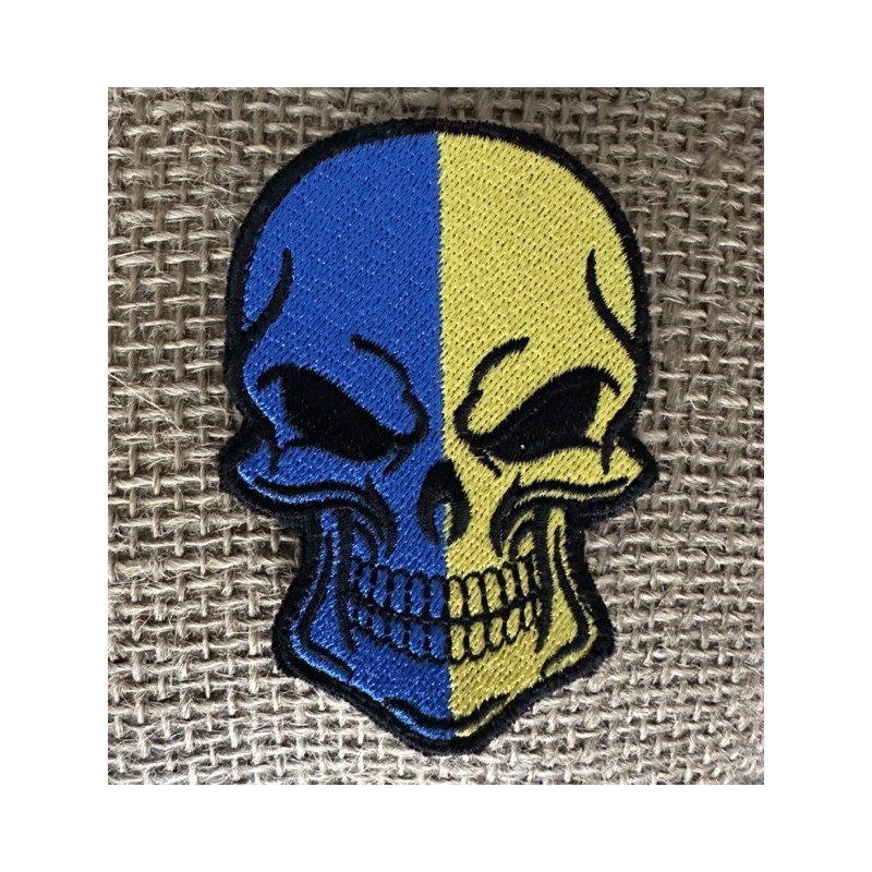 Pääkallo Ukrainan lipun väreissä